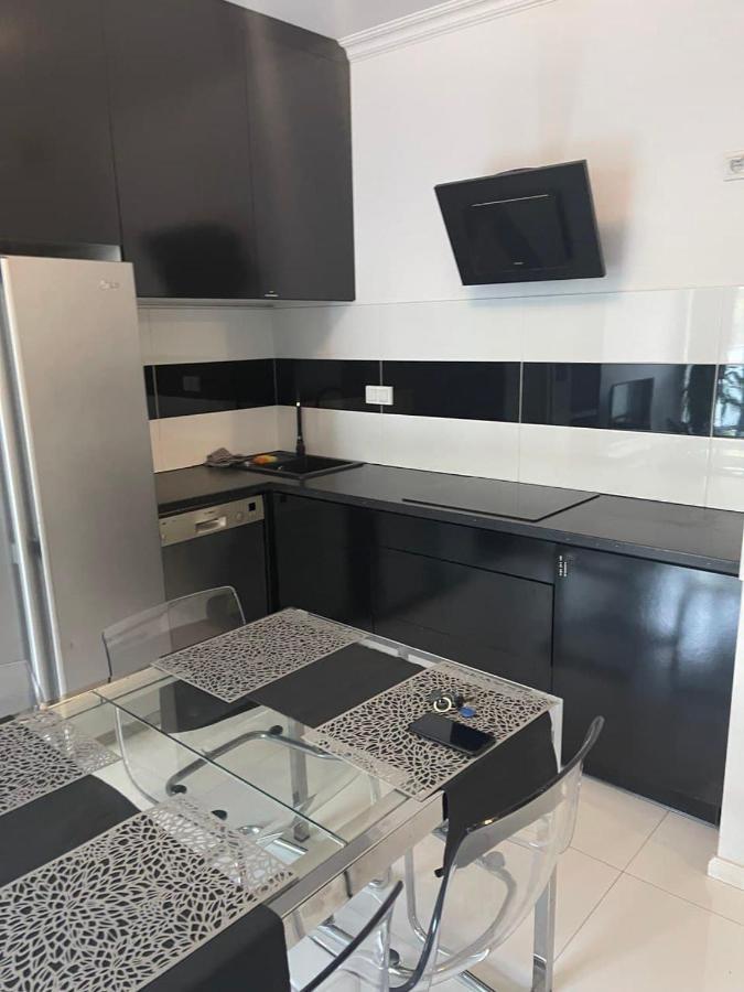 House4You Apartament Sakura Airport Chopin วอร์ซอ ภายนอก รูปภาพ